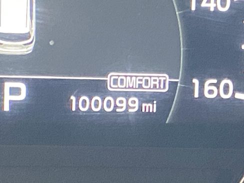 Used 2020 Kia Sorento EX image 30