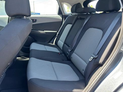 Used 2021 Hyundai Kona SE AWD/4WD image 50