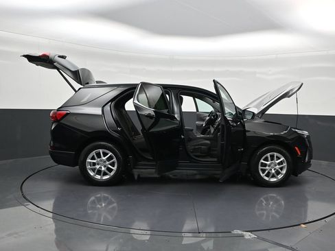 Used 2024 Chevrolet Equinox LT FWD image 37