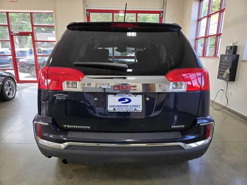 Used 2017 GMC Terrain SLE w/ Convenience Package AWD/4WD image 6