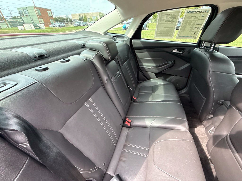 Used 2013 Ford Focus SE FWD image 33
