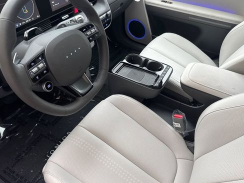New 2026 Hyundai Ioniq 5 Limited image 8