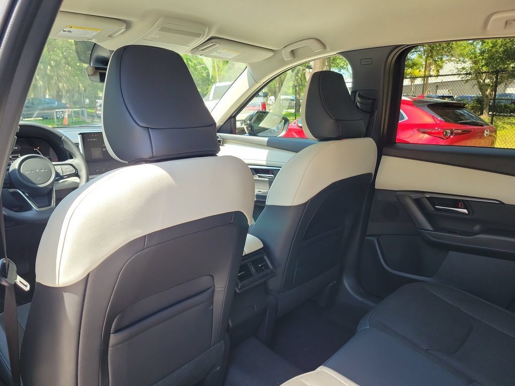 New 2026 MAZDA CX-5 Preferred AWD/4WD image 11