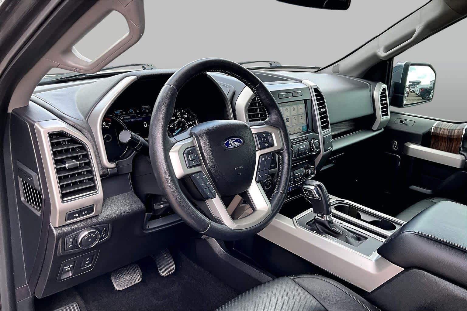 Used 2018 Ford F150 Lariat RWD image 18