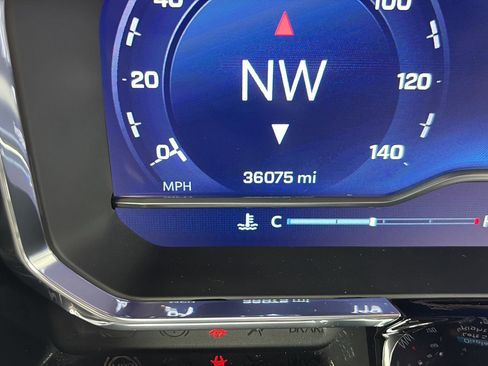 Used 2022 Chevrolet Silverado 1500 LTZ w/ Technology Package image 17