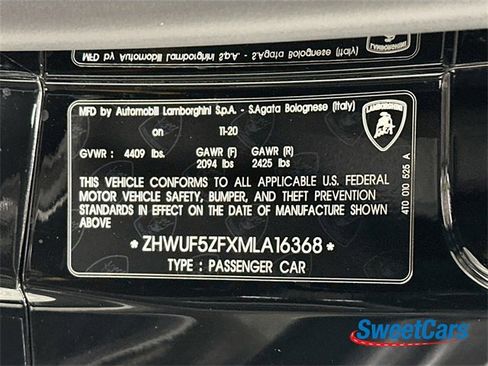 Used 2021 Lamborghini Huracan EVO image 45