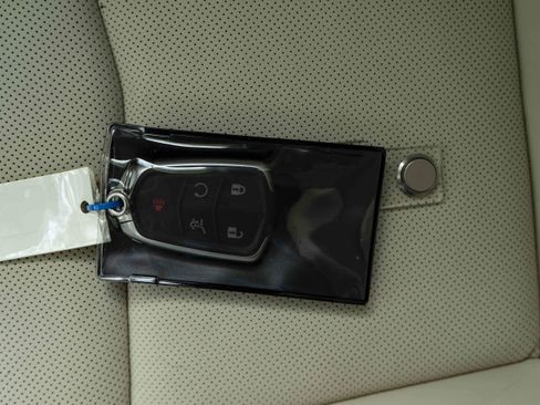 Used 2022 Cadillac XT5 Premium Luxury FWD image 45