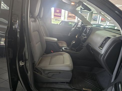 Used 2022 Chevrolet Colorado W/T w/ WT Convenience Package RWD image 14