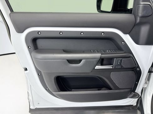 Used 2023 Land Rover Defender 110 Carpathian Edition AWD/4WD image 23