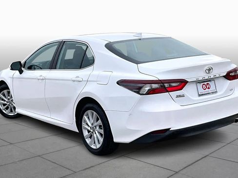 Used 2023 Toyota Camry LE image 12