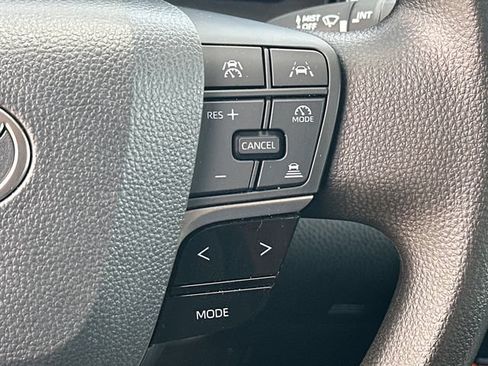 Used 2025 Toyota Camry LE w/ Convenience Package FWD image 19