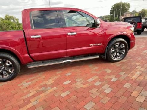 Used 2023 Nissan Titan Platinum Reserve w/ Moonroof Package RWD image 2