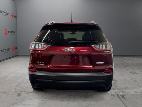 Used 2019 Jeep Cherokee Latitude Plus w/ Cold Weather Group AWD/4WD image 23