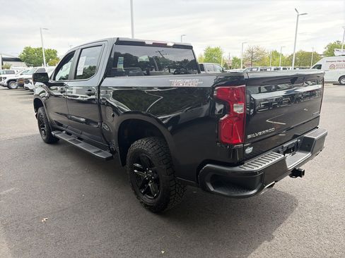 Used 2019 Chevrolet Silverado 1500 Custom Trail Boss w/ Custom Convenience Package image 8