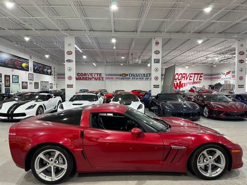 Used 2012 Chevrolet Corvette Grand Sport w/ 3LT Preferred Equipment Group RWD image 5
