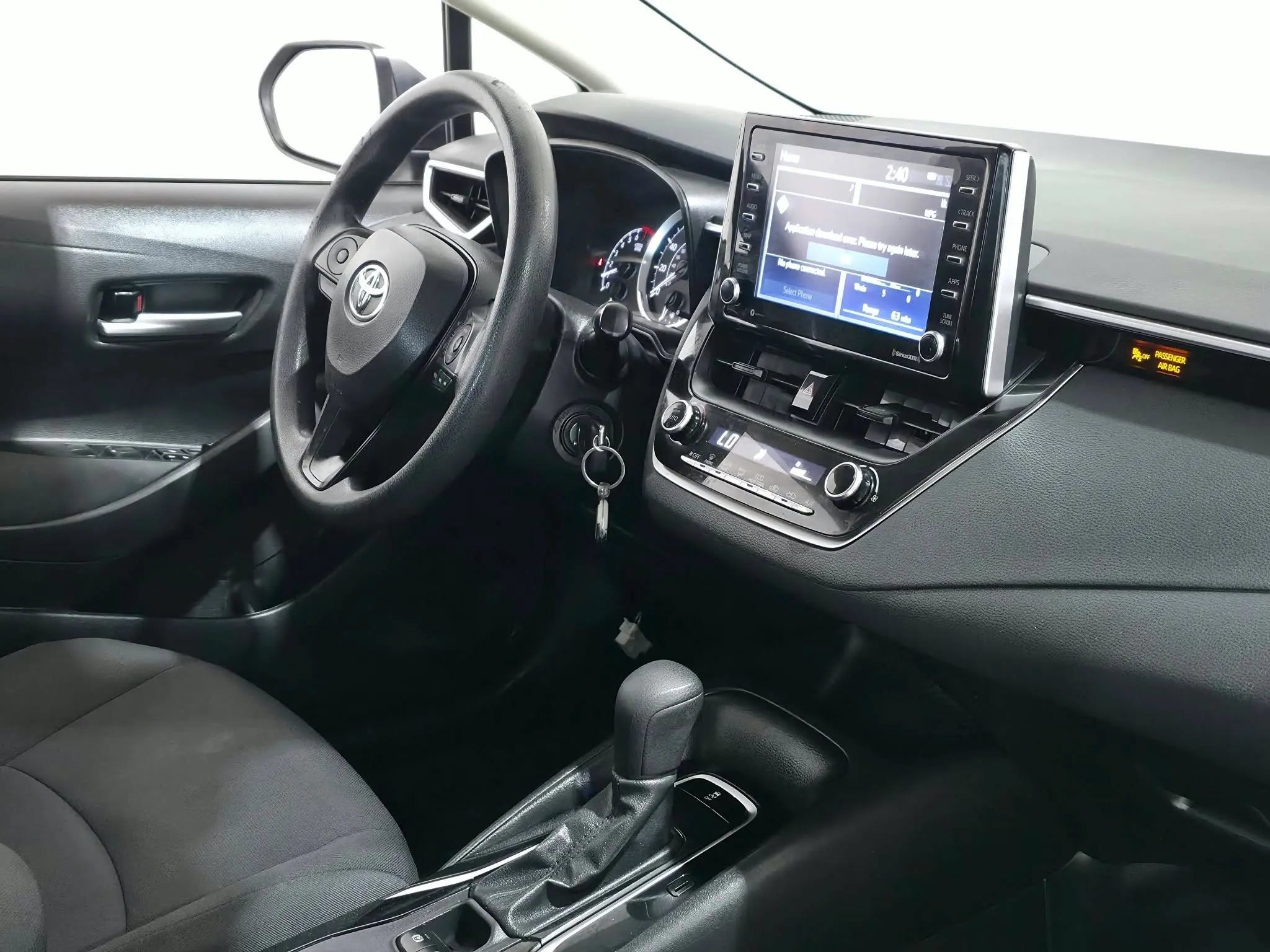 Used 2021 Toyota Corolla LE w/ Carpet Mat Package (TMS) FWD image 17
