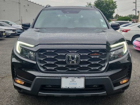 Certified 2023 Honda Passport TrailSport image 2