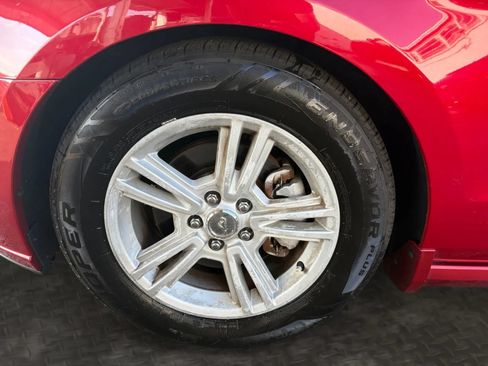 Used 2013 Ford Mustang Coupe RWD image 31