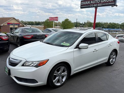Used 2015 Acura ILX FWD image 3