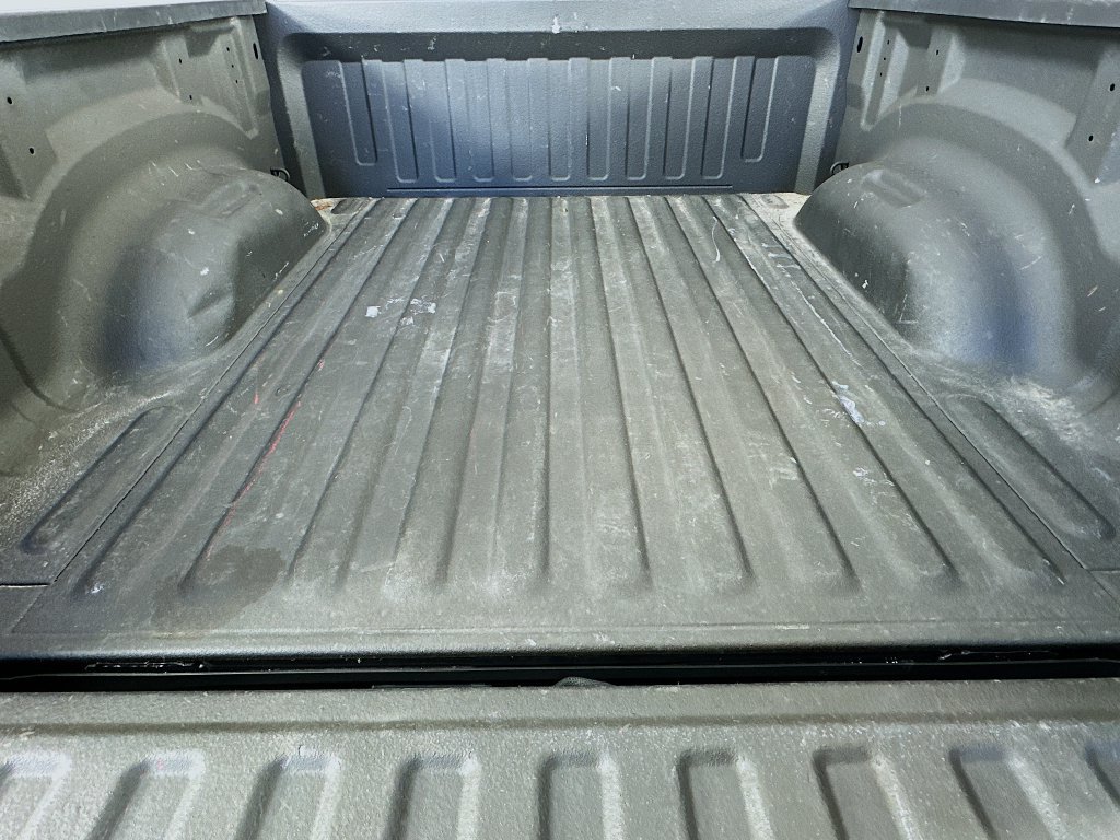 Used 2021 RAM 1500 Laramie AWD/4WD image 35