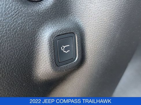 Used 2022 Jeep Compass Trailhawk w/ Trailhawk Elite Group AWD/4WD image 32