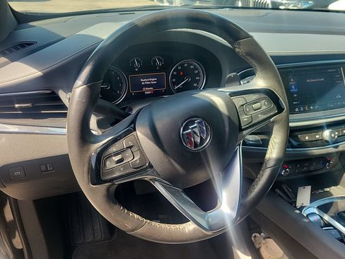 Used 2023 Buick Enclave Essence FWD image 21