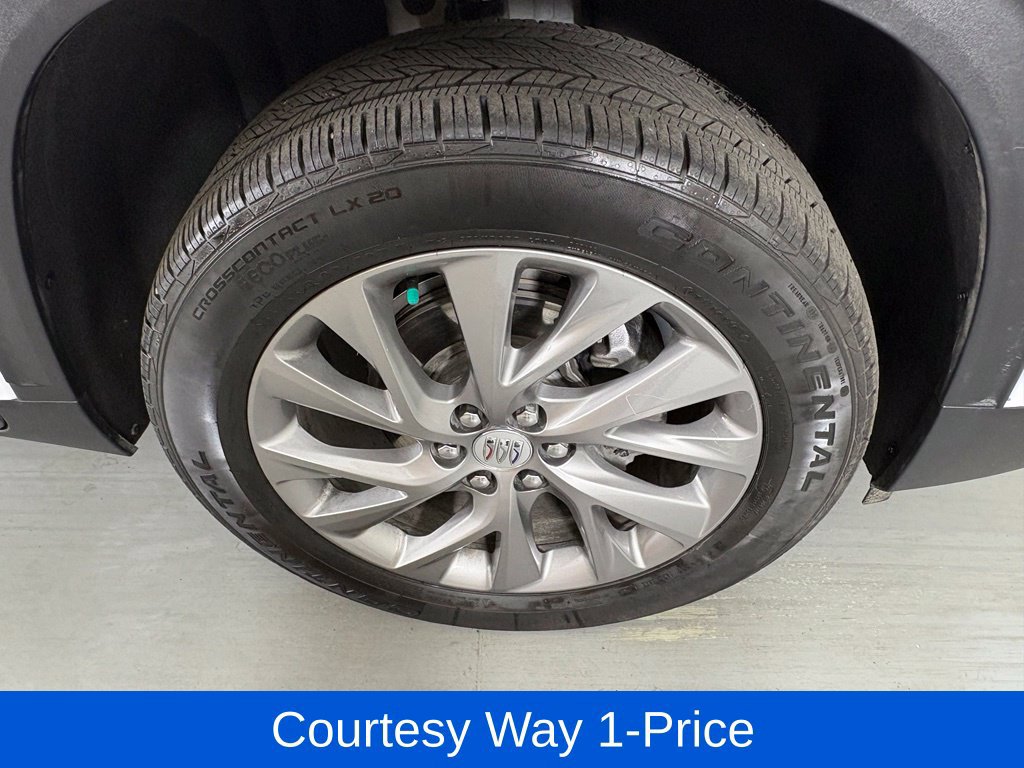 Used 2026 Buick Enclave Preferred FWD image 13