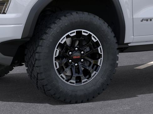 New 2026 GMC Canyon AT4 AWD/4WD image 9