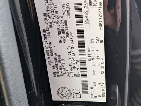 Used 2016 Ford F150 XLT w/ Equipment Group 302A Luxury image 32