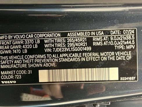 Used 2025 Volvo EX90 Ultra AWD/4WD image 30