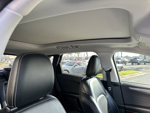 Used 2022 Ford Escape Titanium w/ Class II Trailer Tow Package image 25