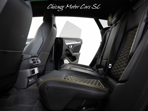 Used 2021 Lamborghini Urus AWD/4WD image 62