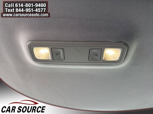 Used 2015 GMC Yukon XL SLT image 40