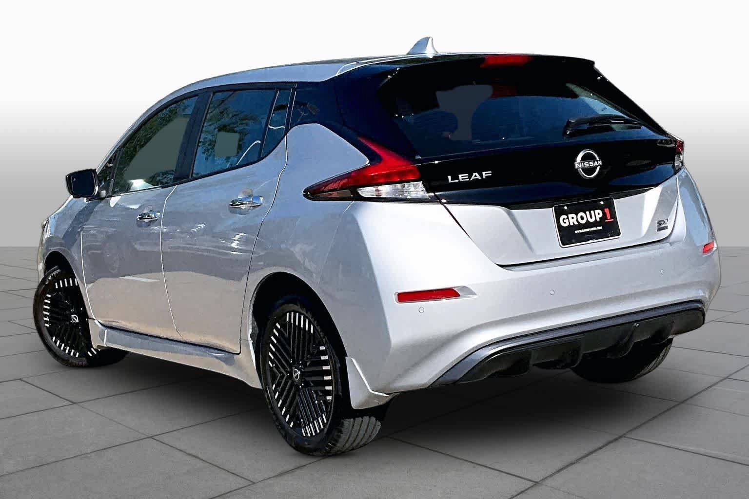 Certified 2024 Nissan Leaf SV Plus FWD image 11