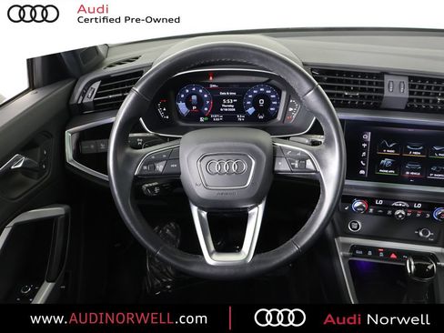 Certified 2021 Audi Q3 2.0T Premium Plus w/ Premium Plus Package AWD/4WD image 32