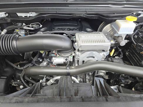 Used 2023 RAM 1500 Laramie image 29