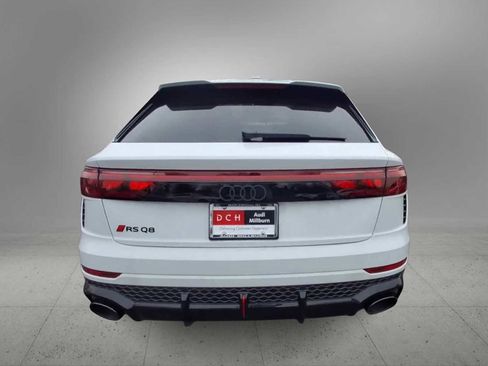 New 2026 Audi RS Q8 performance image 7