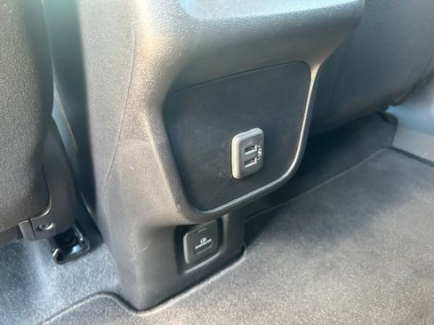 Used 2022 Chevrolet Equinox LT FWD image 31