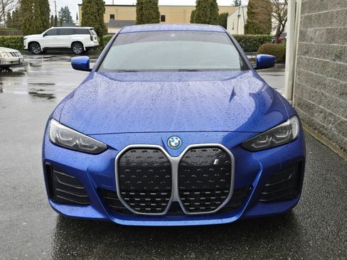 Used 2023 BMW i4 eDrive40 w/ M Sport Package image 13