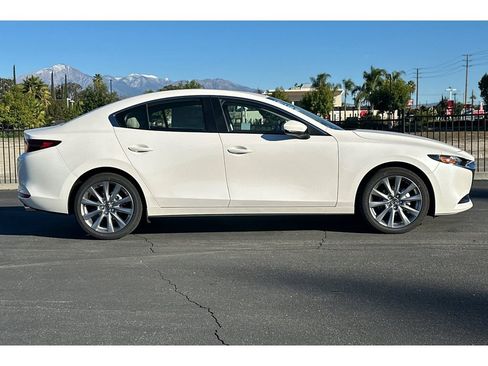 New 2026 MAZDA MAZDA3 2.5 S Sedan w/ Preferred Pkg image 4