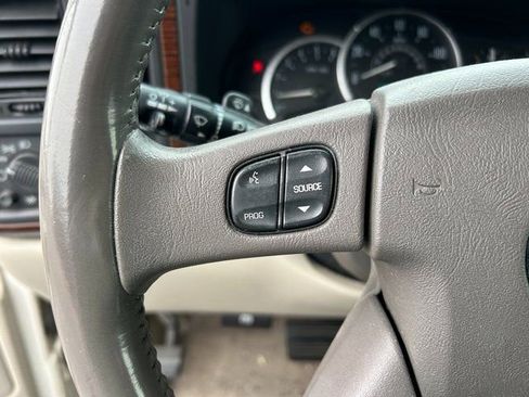 Used 2004 Cadillac Escalade ESV AWD image 14