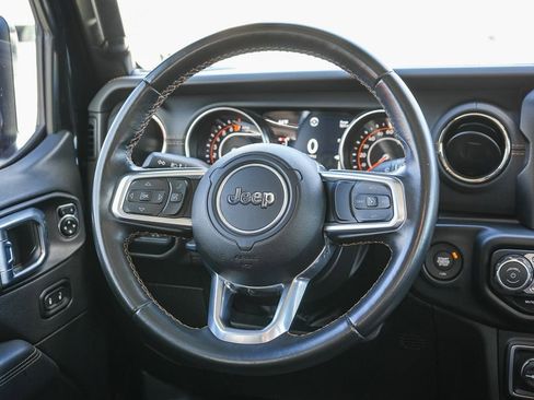 Certified 2022 Jeep Gladiator Overland image 16