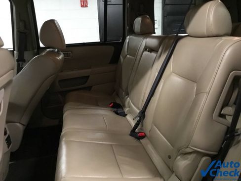 Used 2009 Honda Pilot Touring image 32