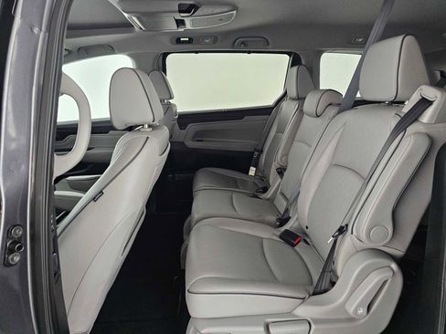 Used 2024 Honda Odyssey Elite image 18