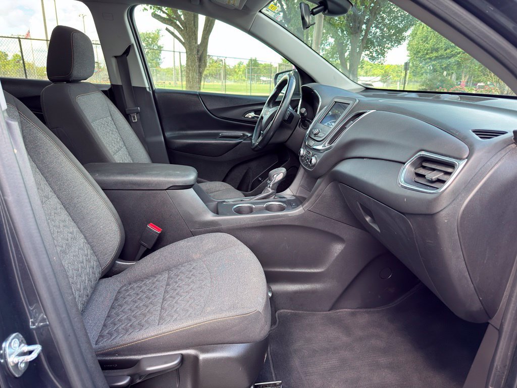 Used 2023 Chevrolet Equinox LT FWD image 38