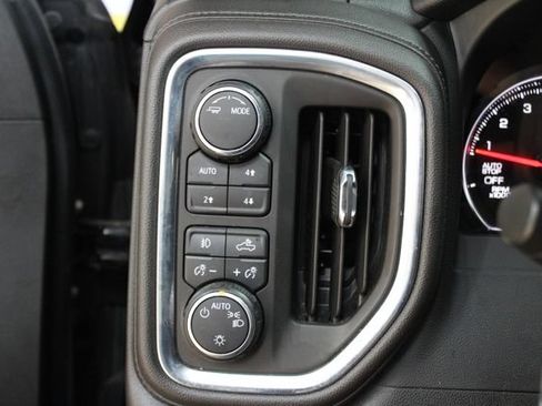 Used 2020 Chevrolet Silverado 1500 LT Trail Boss AWD/4WD image 14
