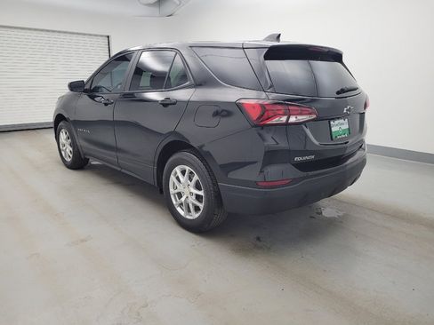 Used 2024 Chevrolet Equinox LS w/ LS Convenience Package AWD/4WD image 3