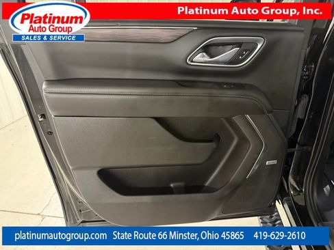 Used 2021 Chevrolet Suburban Z71 w/ Z71 Signature Package AWD/4WD image 33