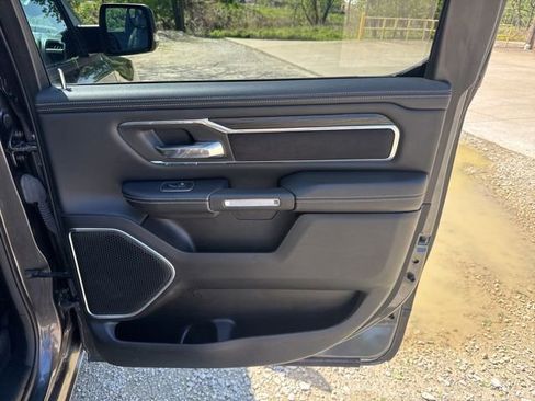 Used 2023 RAM 1500 Laramie AWD/4WD image 23