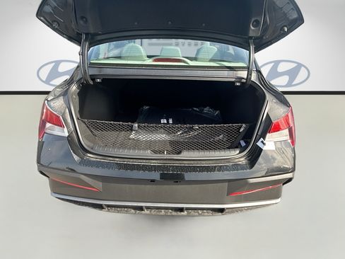 New 2026 Hyundai Elantra Sport FWD image 18